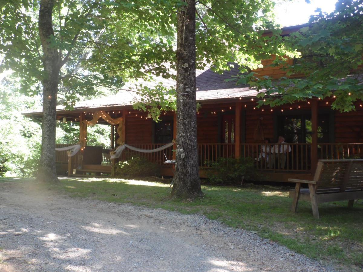 Fiddlers Roost B&B Cabins Galax Exteriör bild