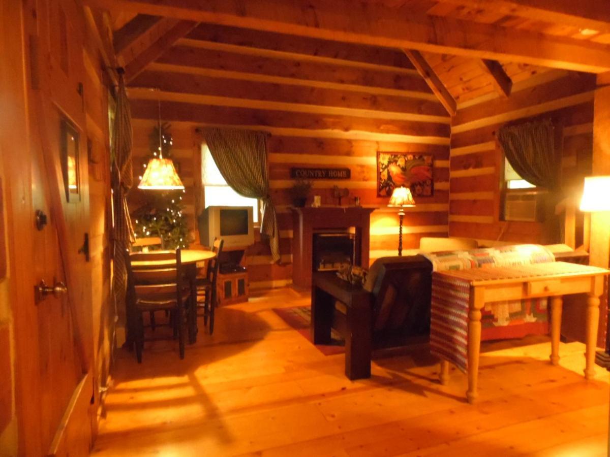 Fiddlers Roost B&B Cabins Galax Exteriör bild