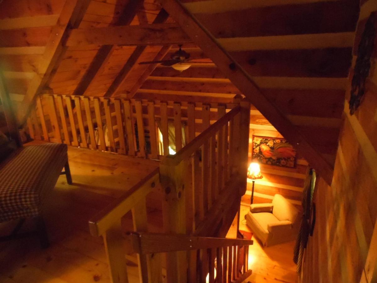 Fiddlers Roost B&B Cabins Galax Exteriör bild