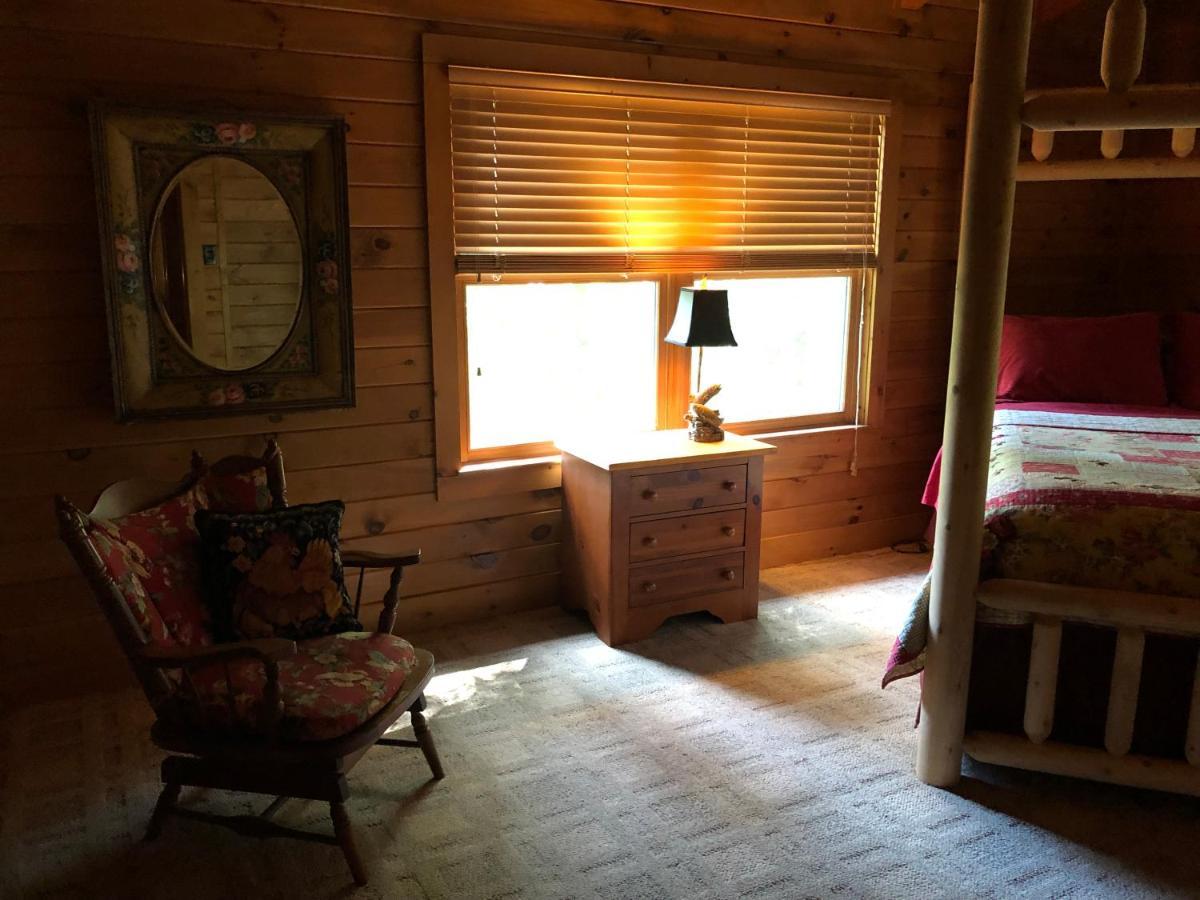 Fiddlers Roost B&B Cabins Galax Exteriör bild